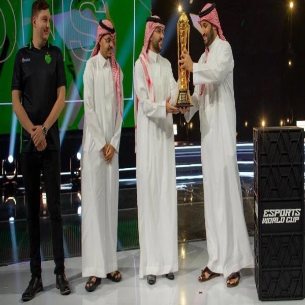 فريق فالكون السعودي يحول بوليفارد الرياض إلى هوليوود جديدة